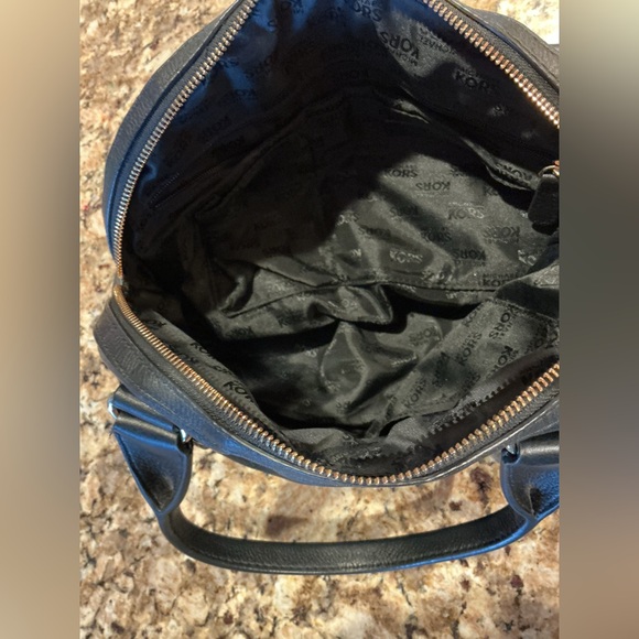 Michael Kors Black Leather Satchel Bowler Bag Hobo w/Gold Accent Excellent Cond - Picture 6 of 9